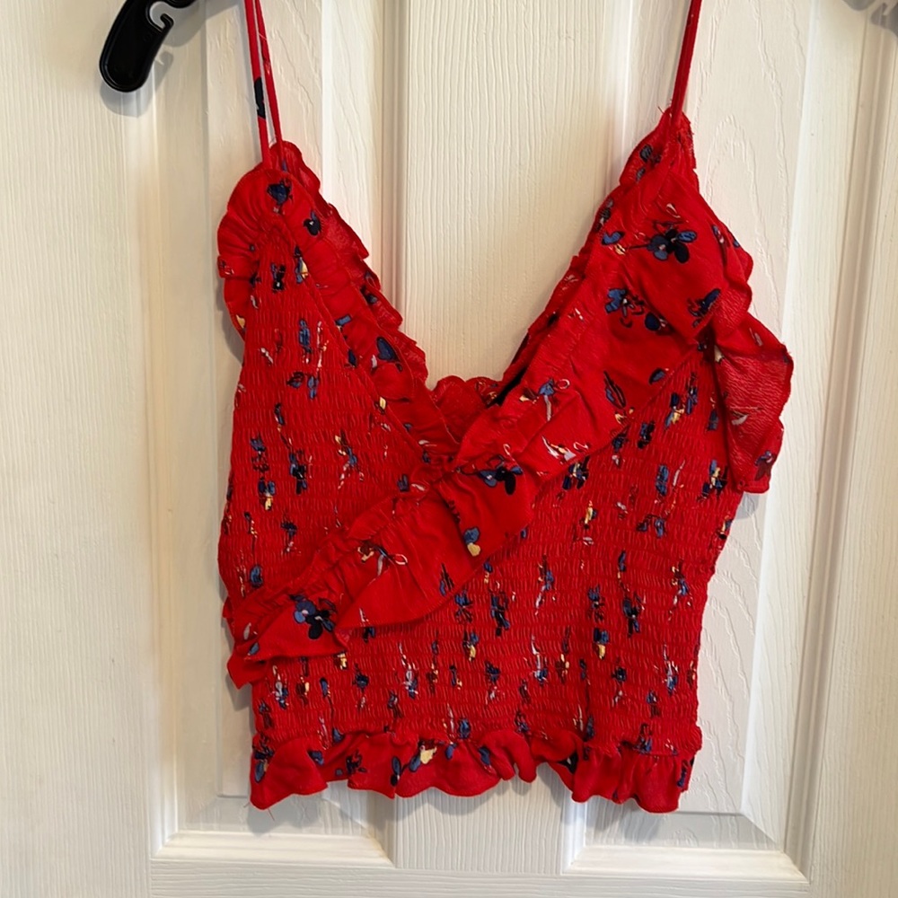 Red tank crop top
